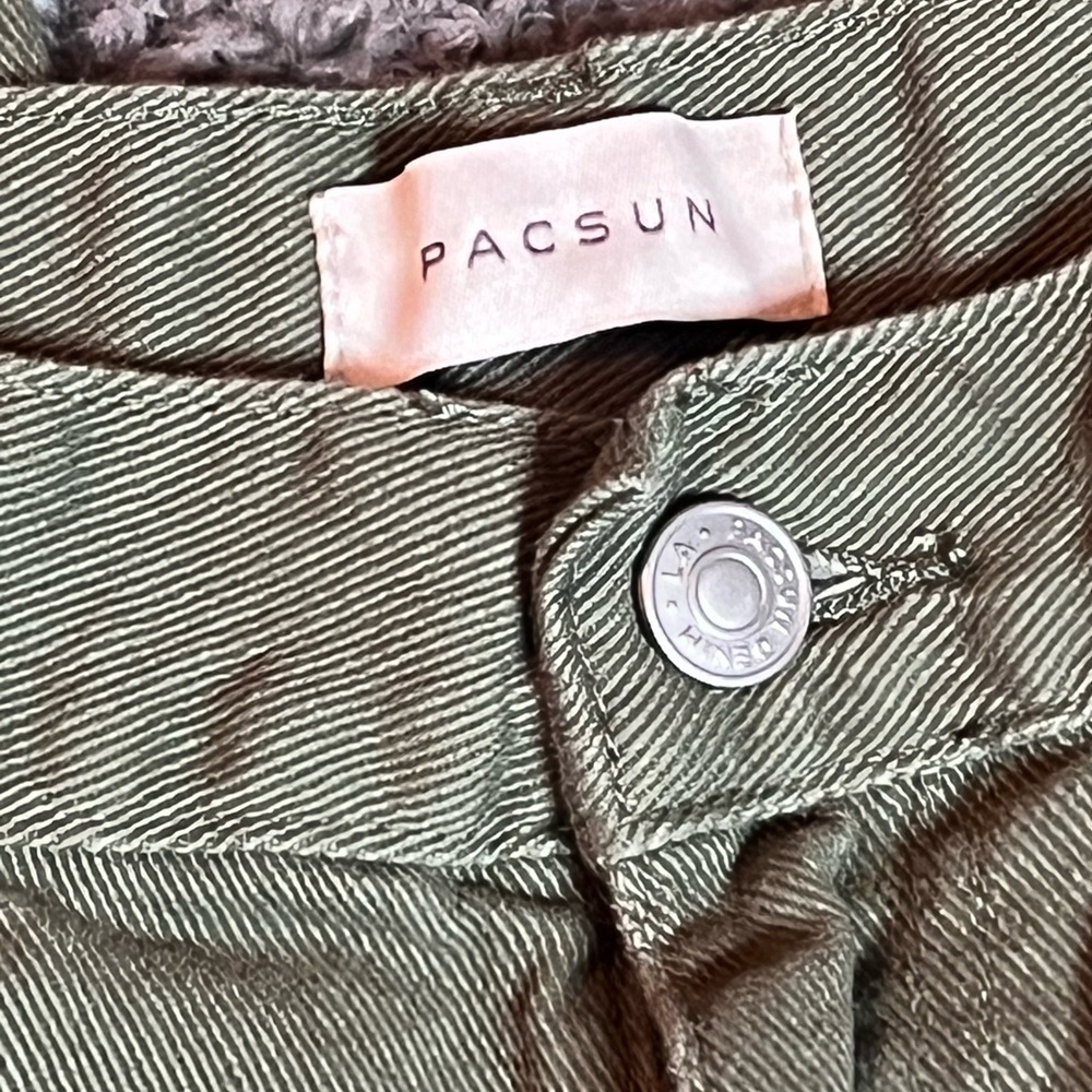 Pacsun Women's Stretch Dad Jeans – Cargo Style‎ – Size 26 – Army Green - Picture 4 of 9